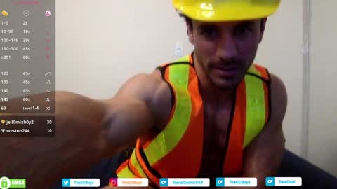 Snapshot of theccboysxxx chatting on March 31, 3:52 am The CC Boys Travis Connor Paul Codi online show from March 31, 3:52 am