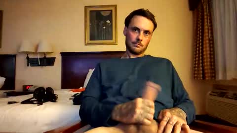 Snapshot of thecoryhall9109 chatting on October 26, 8:42 am thecoryhall9109 online show from October 26, 8:42 am