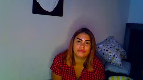 Snapshot of thecouplehavingall chatting on February 28, 4:21 am thecouplehavingall online show from February 28, 4:21 am