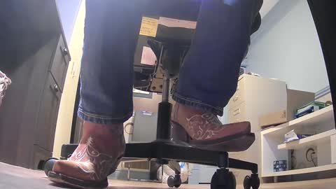 thecowboy_74 online show from November 2, 3:42 am