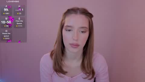 Olivia online show from May 2, 7:08 pm