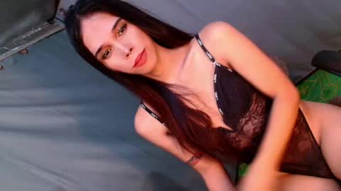 Snapshot of thedevil_inme chatting on January 8, 10:27 pm Lana But you can spell it backwards online show from January 8, 10:27 pm