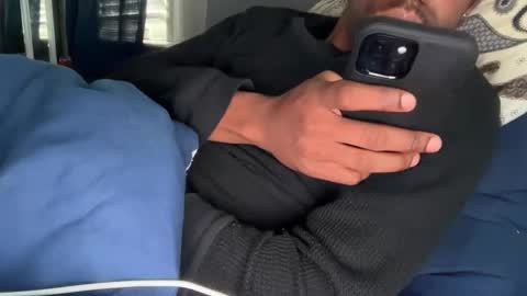 theeshooterr online show from December 24, 4:19 pm