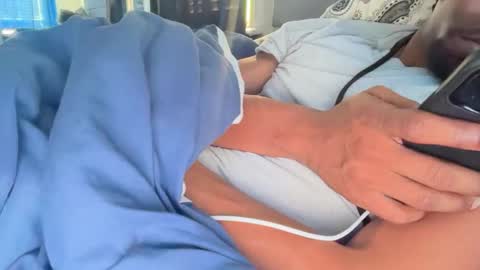 theeshooterr online show from January 4, 3:17 pm