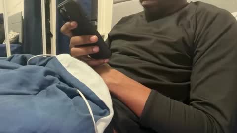 theeshooterr online show from January 17, 10:56 pm