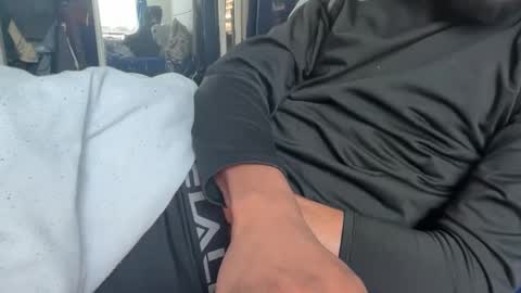 theeshooterr online show from January 22, 6:31 pm