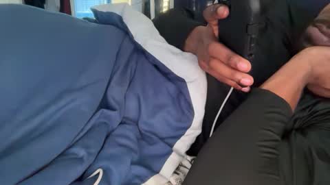 theeshooterr online show from February 2, 3:17 pm