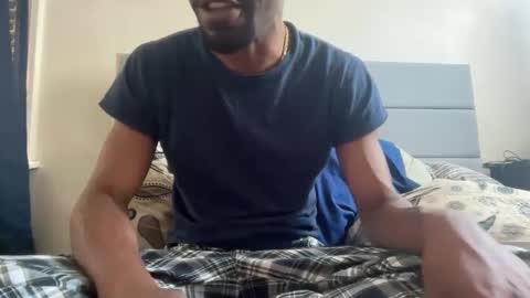 theeshooterr online show from September 19, 5:46 pm