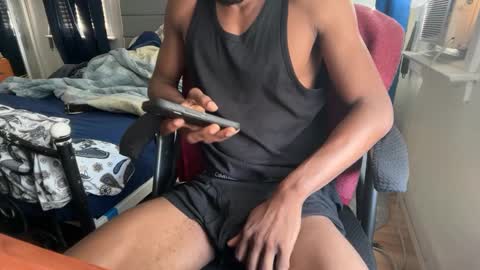 theeshooterr online show from September 26, 3:27 pm