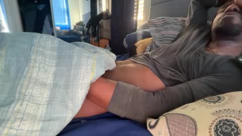 theeshooterr online show from October 9, 3:21 pm