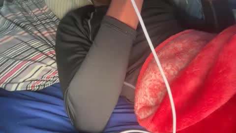 theeshooterr online show from November 27, 6:32 pm