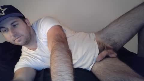 Theetwohander online show from November 27, 3:19 am