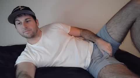 Theetwohander online show from February 26, 3:05 am