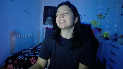 Snapshot of thefarmergirl chatting on October 3, 3:58 am TheFarmergirl online show from October 3, 3:58 am