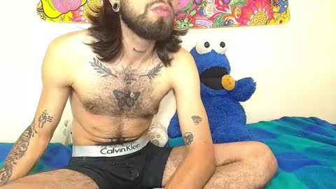 Snapshot of theferxxo_12 chatting on January 14, 1:04 am independent Model online show from January 14, 1:04 am