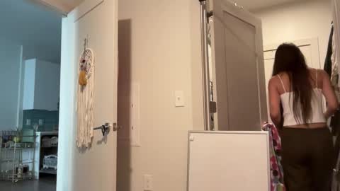 Snapshot of thegabzilla chatting on September 26, 8:46 pm thegabzilla online show from September 26, 8:46 pm