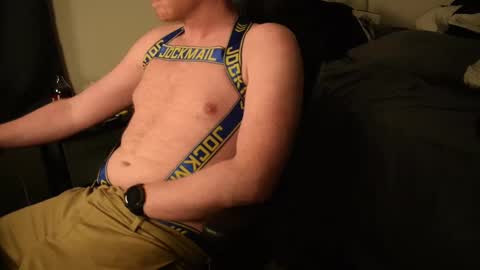 Snapshot of thegaymer19 chatting on March 8, 3:39 am SlimDean online show from March 8, 3:39 am