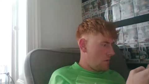 Snapshot of thegingerjim chatting on October 3, 1:41 pm thegingerjim online show from October 3, 1:41 pm