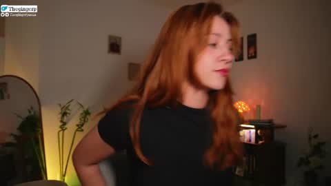 Snapshot of thegingerp chatting on July 8, 10:03 pm Streaming mostly at online show from July 8, 10:03 pm