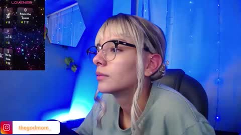 Peyton online show from November 8, 3:29 am