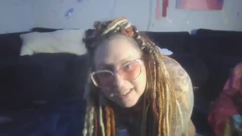 Snapshot of thegoodgypsy chatting on October 15, 1:28 am TheGoodGypsy online show from October 15, 1:28 am