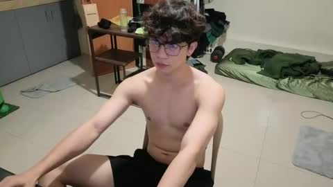 Green online show from February 17, 8:26 pm