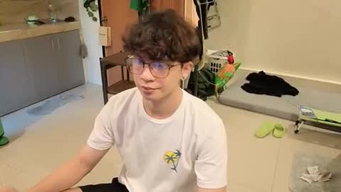 Green online show from March 12, 6:41 am