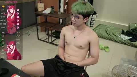 Snapshot of thegreenmagus chatting on June 19, 4:55 pm Green online show from June 19, 4:55 pm