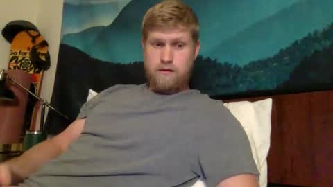 Snapshot of thehairyprince chatting on May 20, 3:29 pm Harry online show from May 20, 3:29 pm