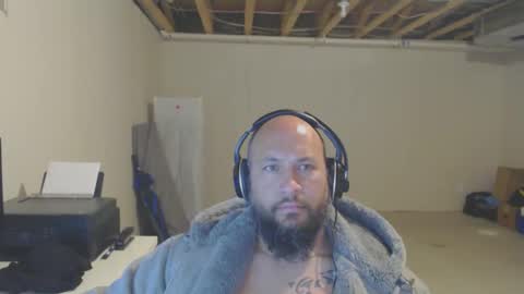 thehawaiian93 online show from April 12, 10:42 am