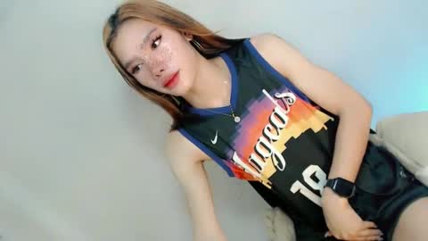 Snapshot of thehornygirl_laisa chatting on February 9, 8:24 pm laisa online show from February 9, 8:24 pm