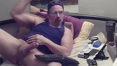 thehotlantaman online show from December 16, 2:04 am