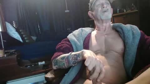 thehouseguy513 online show from February 18, 5:47 am