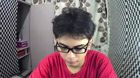 Xerxis online show from December 8, 7:26 am