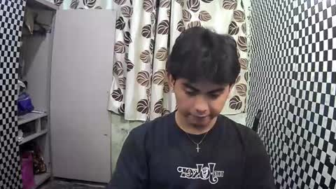 Xerxis online show from January 6, 6:31 pm