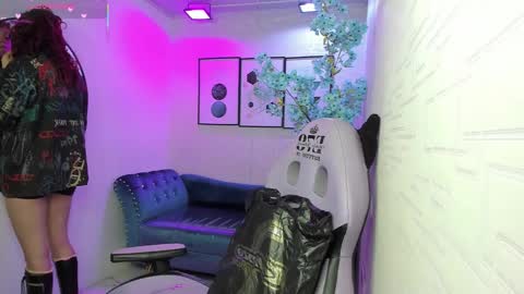 Theia  online show from January 10, 12:18 pm