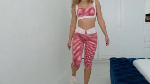 Lily Marie online show from September 22, 3:03 pm