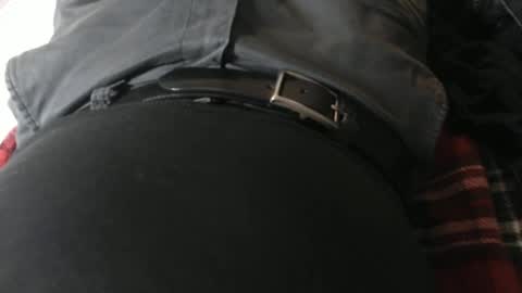 Snapshot of thejerk1974 chatting on November 2, 9:28 pm Liam online show from November 2, 9:28 pm