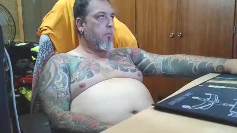 thekier online show from December 1, 4:01 pm