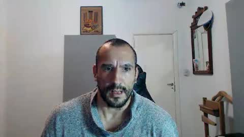 KINGOFPAINS online show from October 31, 1:56 pm