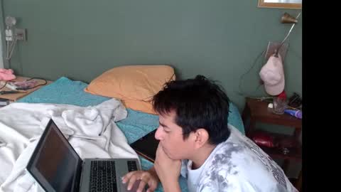 Snapshot of thekinkycurator chatting on February 14, 2:44 pm The Kinkycurator online show from February 14, 2:44 pm