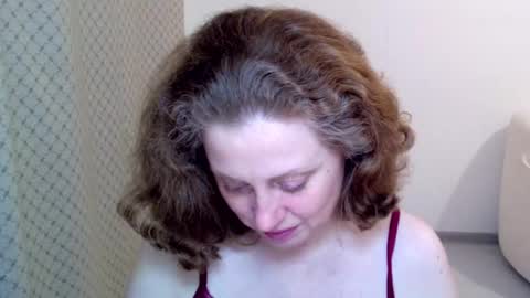 Ella online show from March 23, 6:56 pm
