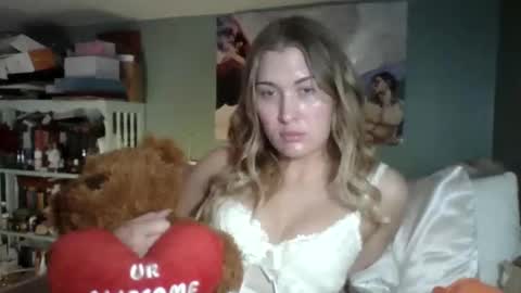 Little Bambii online show from February 9, 12:25 am