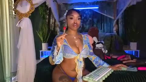 thelovelybrown online show from February 27, 7:14 pm