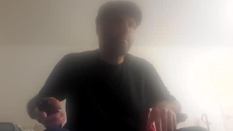 Snapshot of themann18951pa chatting on May 21, 2:07 am The420 online show from May 21, 2:07 am