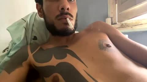 Snapshot of themarttinguyyy chatting on February 28, 5:26 pm themarttinguyyy online show from February 28, 5:26 pm