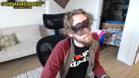 TheMaskedBois online show from March 6, 8:05 pm