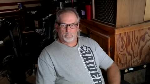 Snapshot of themasseure1 chatting on August 1, 2:55 am themasseure1 online show from August 1, 2:55 am