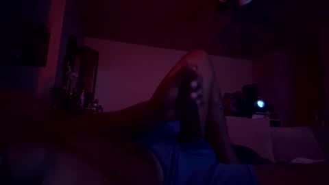 Snapshot of themaxxblendz chatting on May 18, 2:45 pm Longnine682 online show from May 18, 2:45 pm