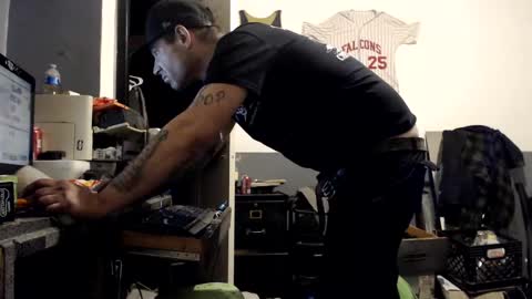 Snapshot of themechanic_ chatting on December 10, 9:54 pm sledge online show from December 10, 9:54 pm